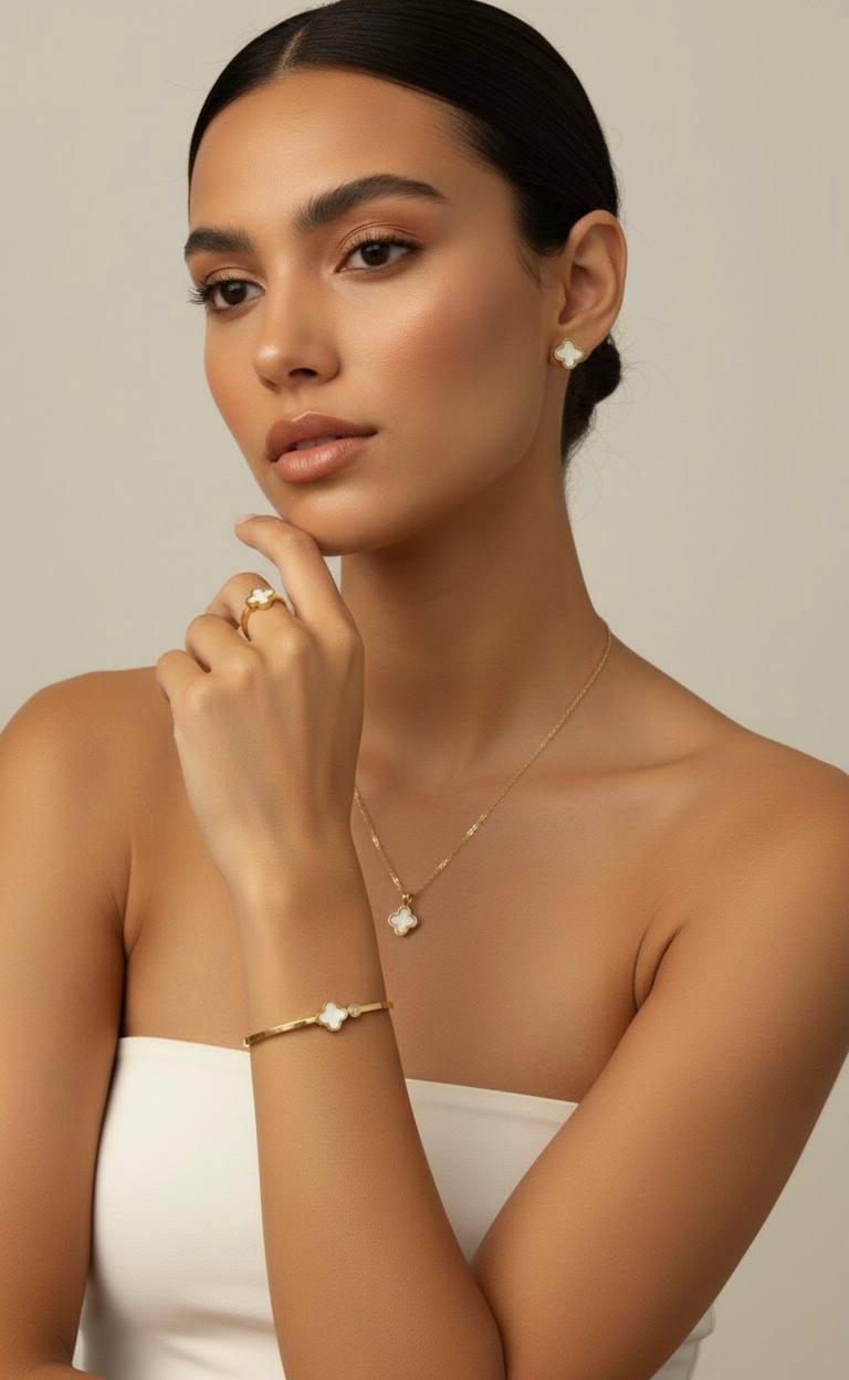 طقم van cleef Alhambra